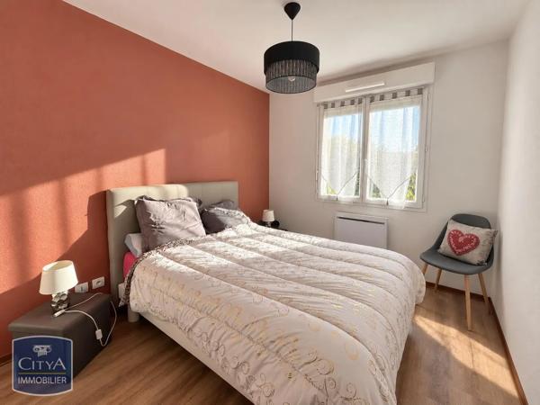 Appartement à louer 3 pièces 62.25m² Limoges (87000)