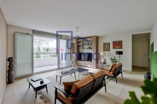 Appartement T4  90 m² - récent - balcons  Villeurbanne