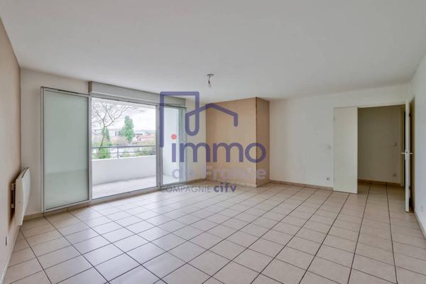 Appartement T4  90 m² - récent - balcons  Villeurbanne