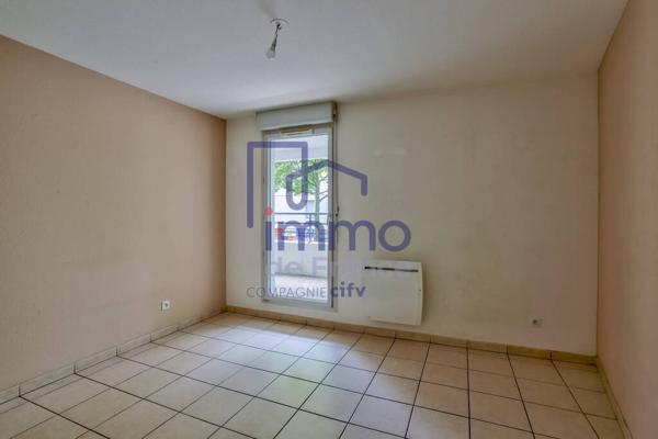 Appartement T4  90 m² - récent - balcons  Villeurbanne