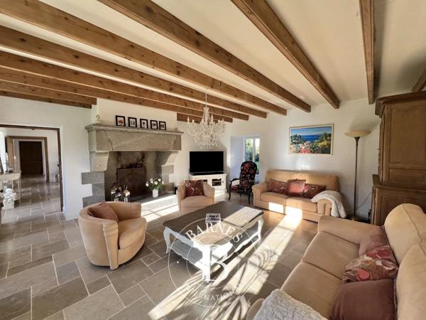 Montmartin-sur-Mer, Maison 6 Chambres -  291 m² à vendre