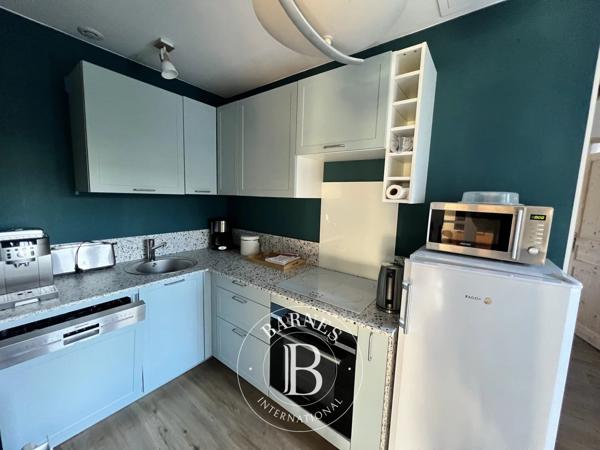 Montmartin-sur-Mer, Maison 6 Chambres -  291 m² à vendre