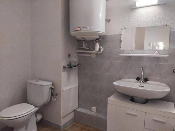 Appartement 1 pièce                                        - 38000 Grenoble Réf : 5103