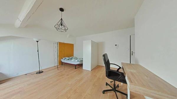 Appartement 1 pièce                                        - 42270 Saint-Priest-en-Jarez Réf : 12775
