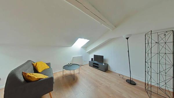 Appartement 1 pièce                                        - 42270 Saint-Priest-en-Jarez Réf : 12775