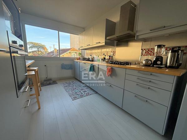 Appartement Villeurbanne 3 pièce(s) 74.51 m2