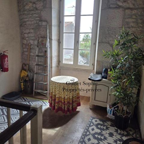 Appartement Lucon 4 pièce(s) 83.47 m2