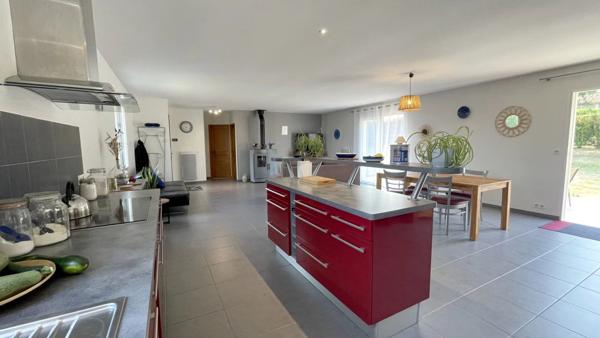 Vente Maison 5 pièces 150 m2 à Fajoles