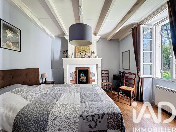 Maison à vendre 5 pièces 145 m² Condéon