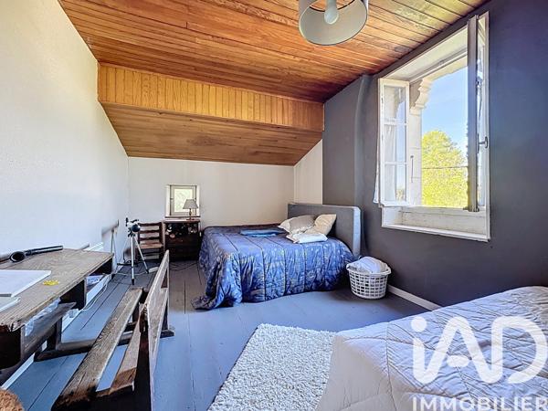 Maison à vendre 5 pièces 145 m² Condéon