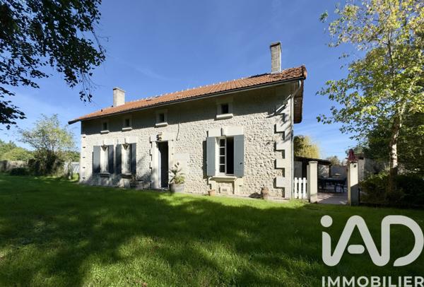 Maison à vendre 5 pièces 145 m² Condéon