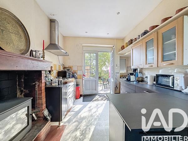 Maison à vendre 5 pièces 145 m² Condéon