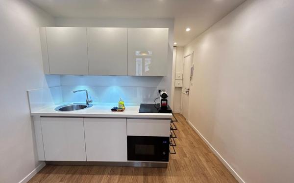 Appartement à vendre    1 pièce • 17,19 m2 Nice