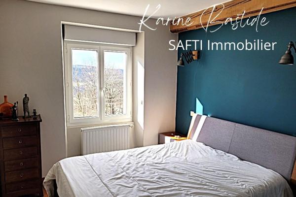 Immeuble mixte a vocation de commerce et d habitation