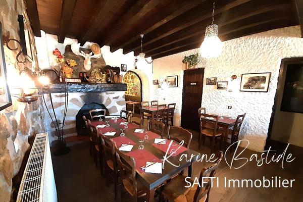 Immeuble mixte a vocation de commerce et d habitation