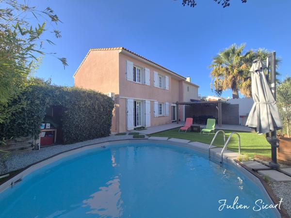 Villa 3 faces avec piscine