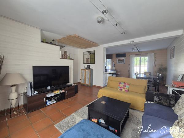 Villa 3 faces avec piscine