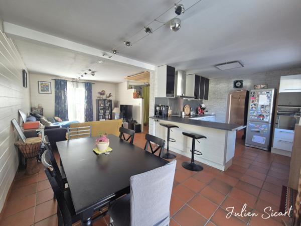 Villa 3 faces avec piscine