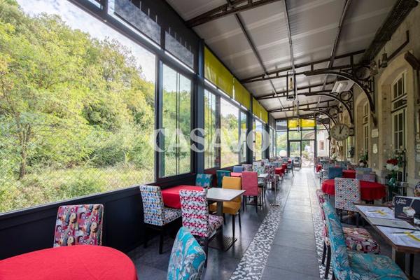 Vente Maison 7 pièces de 472m² - 30610 Sauve