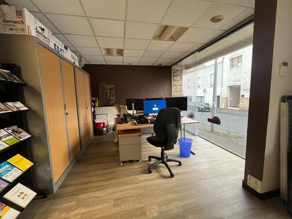 Local commercial Cholet 58 m2