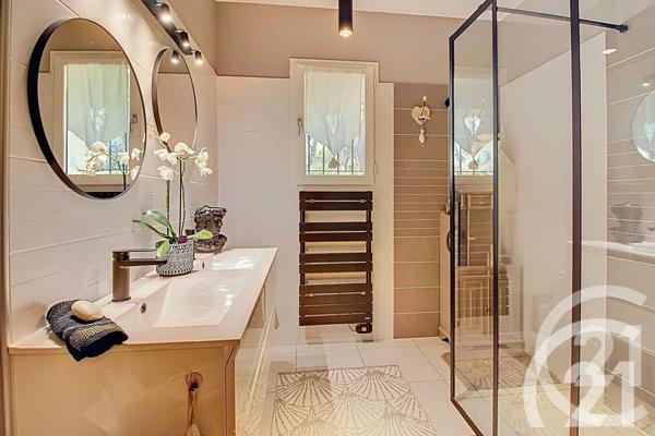 Maison à vendre  5 pièces - 185 m2 CAVAILLON - 84