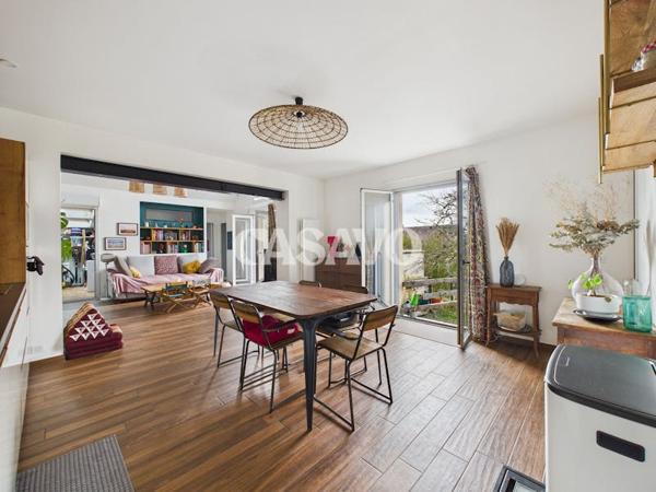 Vente Maison 9 pièces de 175m² - 95110 Sannois