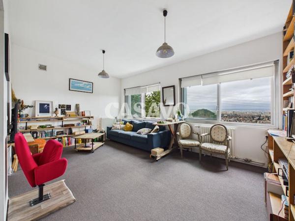 Vente Maison 9 pièces de 175m² - 95110 Sannois