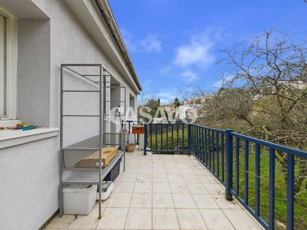 Vente Maison 9 pièces de 175m² - 95110 Sannois