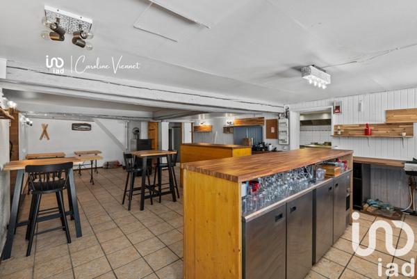 Ferme 8 pièces de 303 m² à Prémanon (39220)