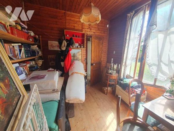 Maison d'environ 80 m² habitables située dans le hameau de Champs sur les Bois à Souppes-sur-Lo...