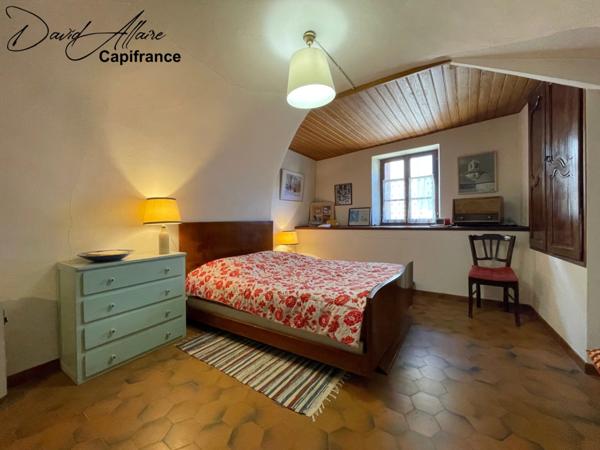 Maison de village à vendre 4 pièces VEYNES (05)