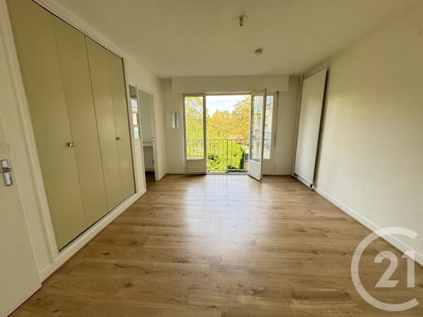 Appartement Studio à vendre  1 pièce - 28,40 m2 FONTAINEBLEAU - 77