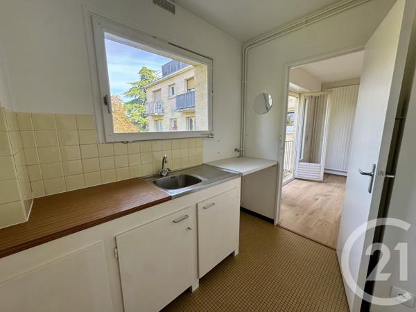 Appartement Studio à vendre  1 pièce - 28,40 m2 FONTAINEBLEAU - 77