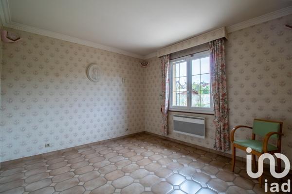 Pavillon 6 pièces de 130 m² à Villeparisis (77270)