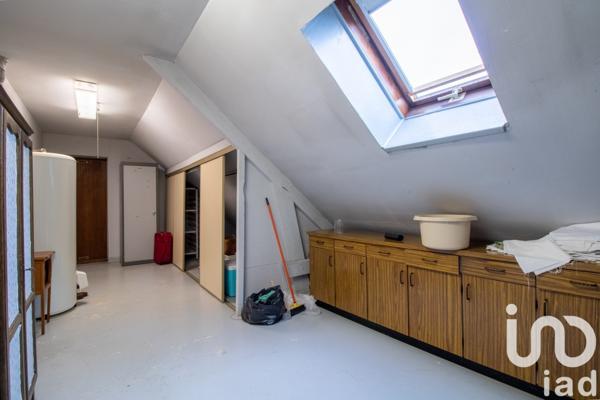 Pavillon 6 pièces de 130 m² à Villeparisis (77270)