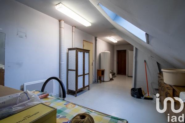 Pavillon 6 pièces de 130 m² à Villeparisis (77270)