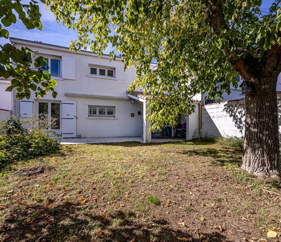 Maison à vendre à Lagord - 5 pièces, 4 chambres