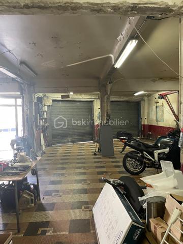 Local d activites de 120,10 m²