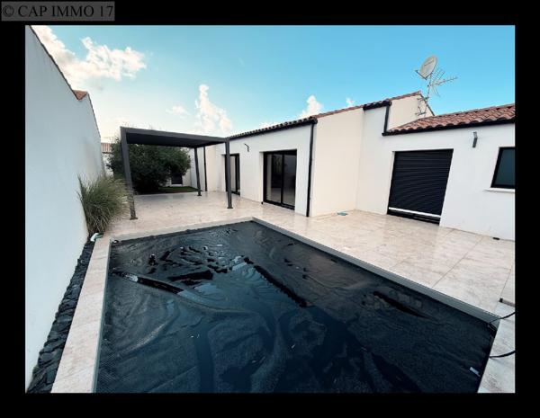 Maison de 129 m² en vente à AXE LA ROCHELLE - NIORT