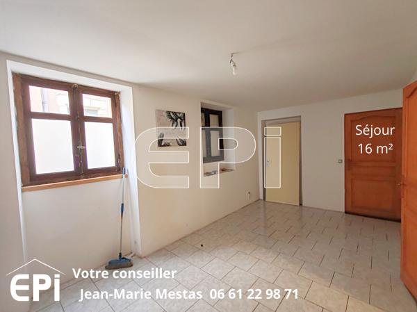 Thouars Maison ancienne Ajouter à ma sélection Référence : 6385