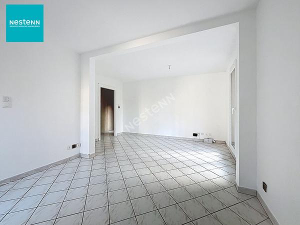 ANNECY (secteur Cran Gevrier) _ Spacieux appartement 2 pièces de 53,20 m², avec balcons et cave, à vendre