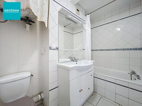 ANNECY (secteur Cran Gevrier) _ Spacieux appartement 2 pièces de 53,20 m², avec balcons et cave, à vendre