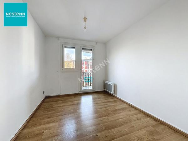 ANNECY (secteur Cran Gevrier) _ Spacieux appartement 2 pièces de 53,20 m², avec balcons et cave, à vendre