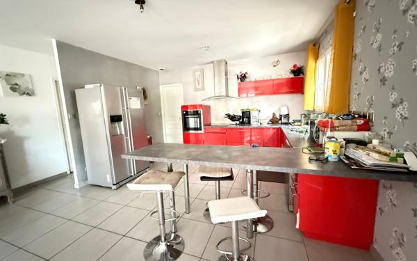 Maison à vendre    4 pièces •  Vauvert