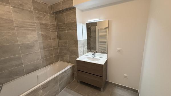 CASTELNAU-LE-LEZ - T3 neuf - 58.10m²