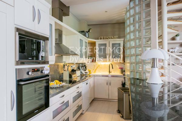 Neuilly-sur-Seine (92200) NEUILLY-SUR-SEINE - PROXIMITÉ ILE DE LA JATTE. MAGNIFIQUE LOFT TRIPLEX 7 PIECES 4 CHAMBRES