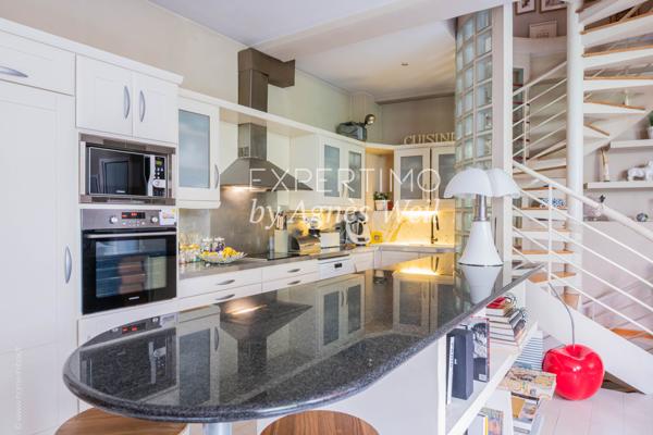 Neuilly-sur-Seine (92200) NEUILLY-SUR-SEINE - PROXIMITÉ ILE DE LA JATTE. MAGNIFIQUE LOFT TRIPLEX 7 PIECES 4 CHAMBRES