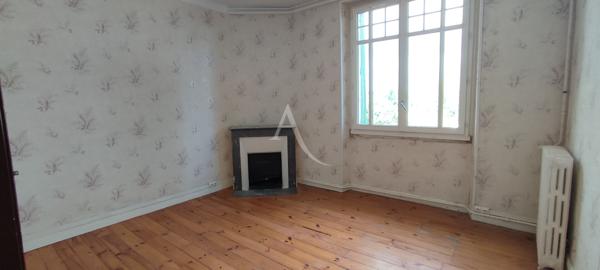 Pau ,proche quartier Saint Dominique ,appartement 3 chambres garage et cave