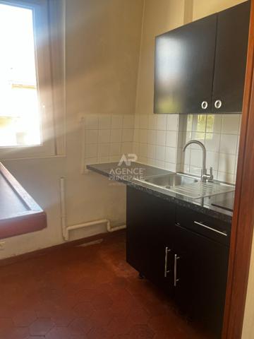 Appartement Maisons Laffitte 2 pièce(s) 28.39 m2 €185 000 ** - Référence 4259