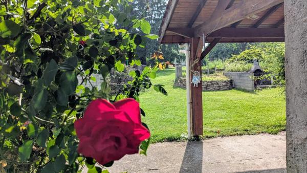 Maison individuelle avec dépendances